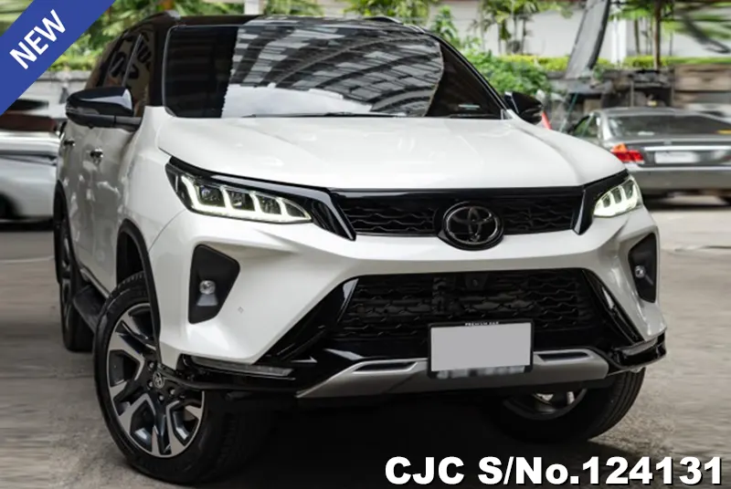 Toyota / Fortuner 2021