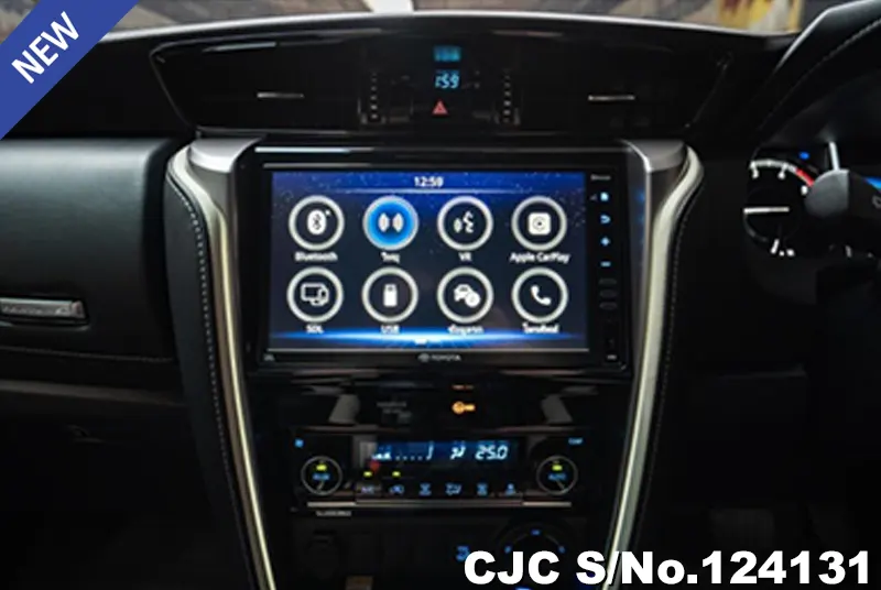 Toyota Fortuner in White for Sale Image 13