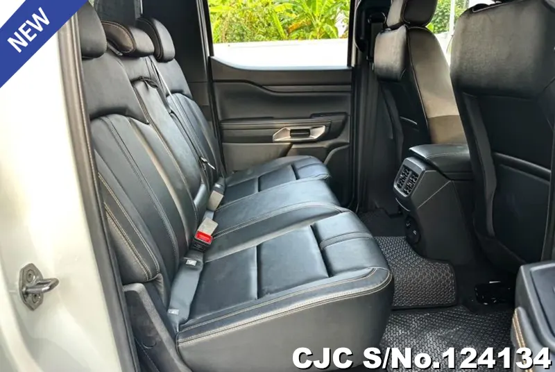 Ford Ranger in White for Sale Image 10