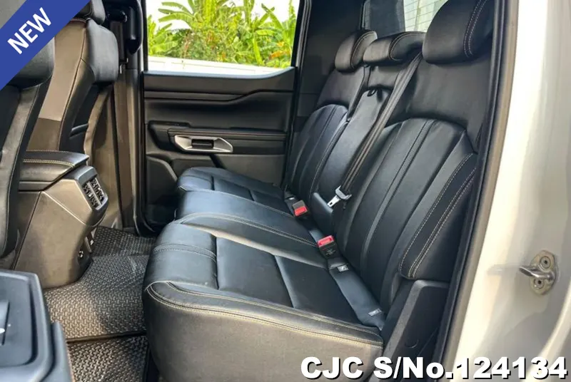 Ford Ranger in White for Sale Image 11
