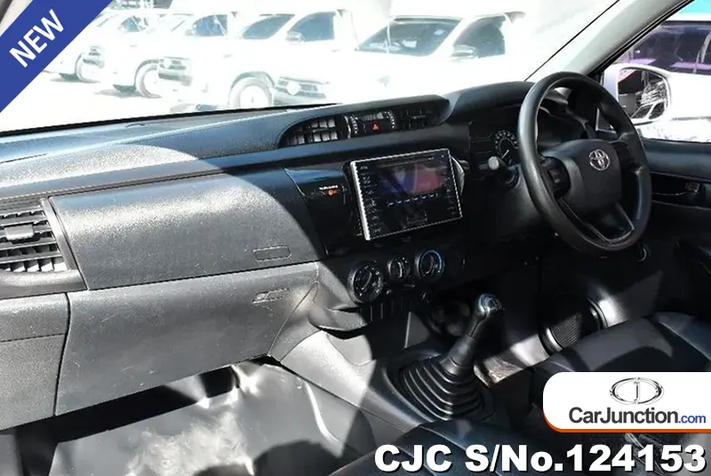Toyota Hilux in White for Sale Image 7