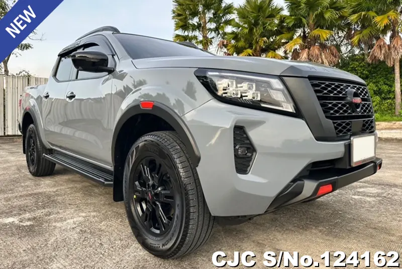 Nissan / Navara 2020