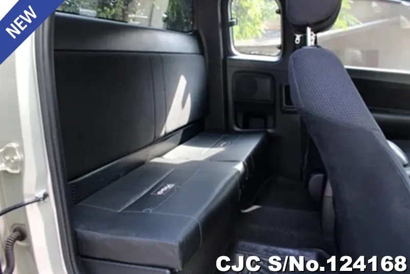Toyota Hilux in Silver for Sale Image 12