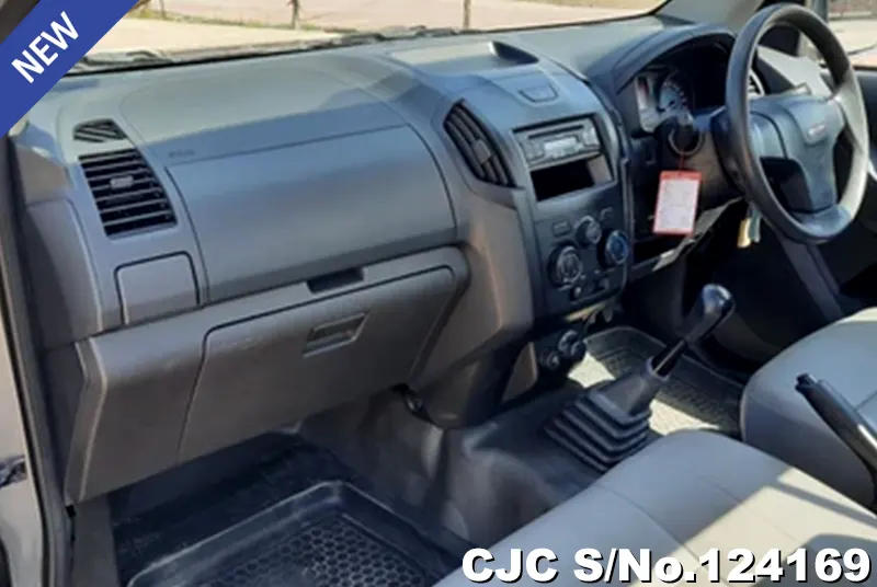 Isuzu D-Max in Gray for Sale Image 9