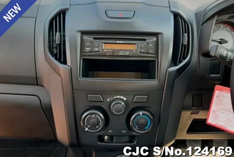 Isuzu D-Max in Gray for Sale Image 11