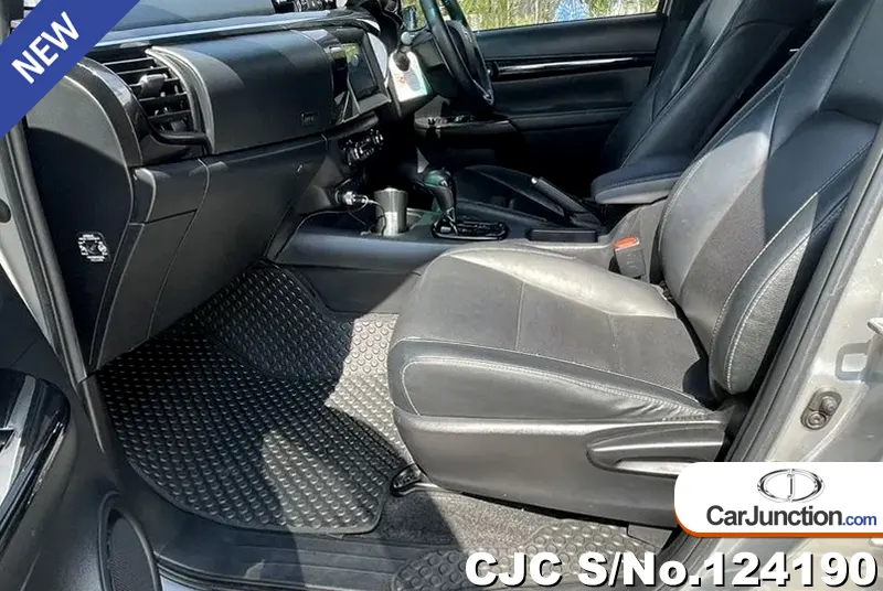 Toyota Hilux in Silver for Sale Image 10