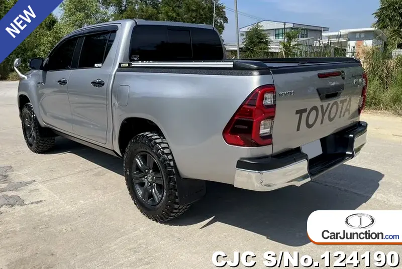 Toyota Hilux in Silver for Sale Image 1
