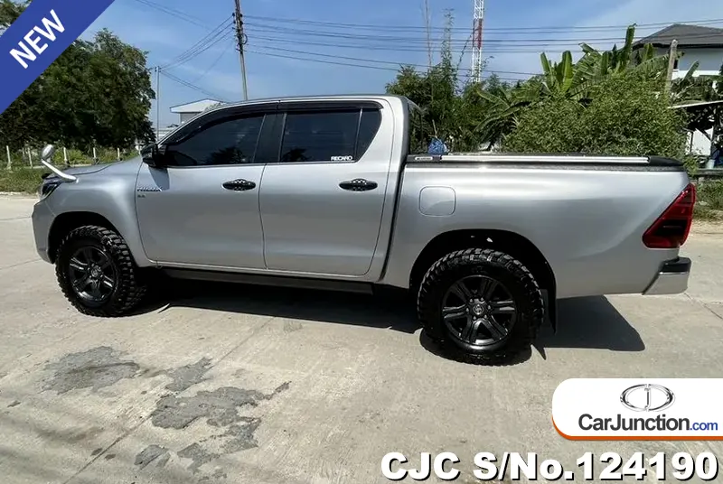 Toyota Hilux in Silver for Sale Image 6