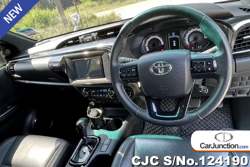 Toyota Hilux in Silver for Sale Image 7