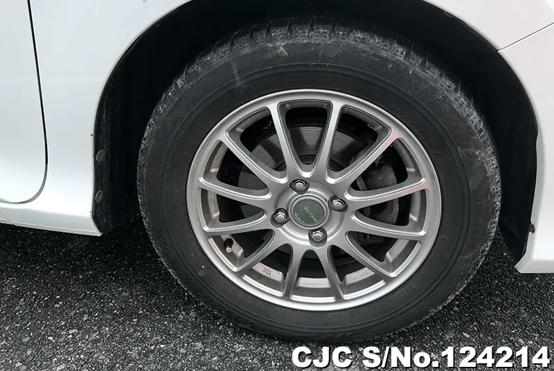 Honda Grace in Pearl for Sale Image 16