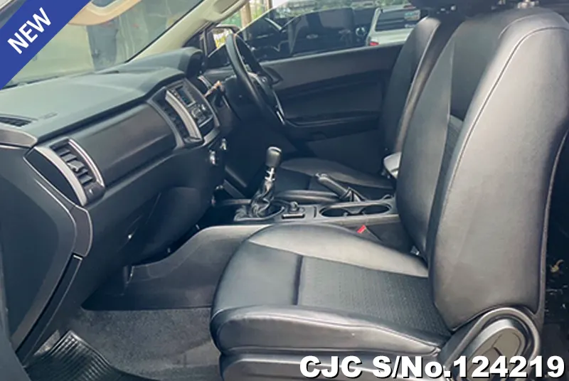 Ford Ranger in Black for Sale Image 7