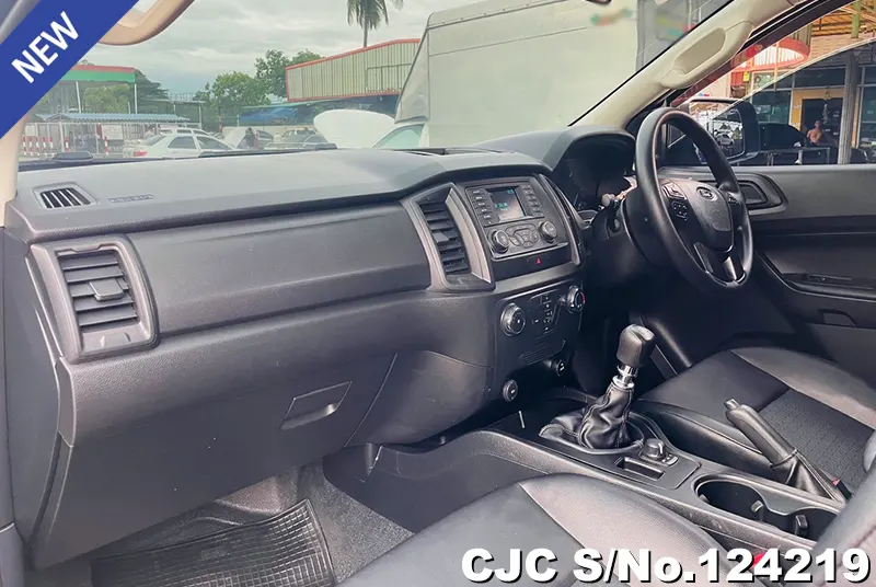 Ford Ranger in Black for Sale Image 9