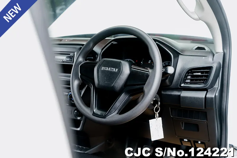 Isuzu D-Max in White for Sale Image 7