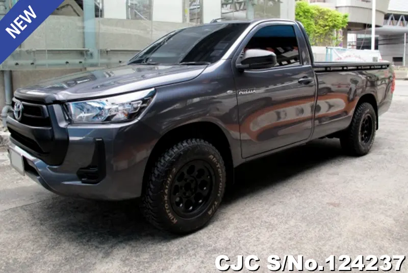 Toyota Hilux in Gray for Sale Image 2
