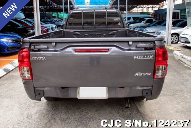 Toyota Hilux in Gray for Sale Image 4