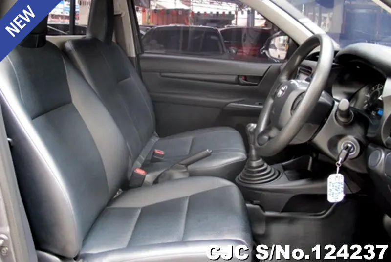 Toyota Hilux in Gray for Sale Image 6