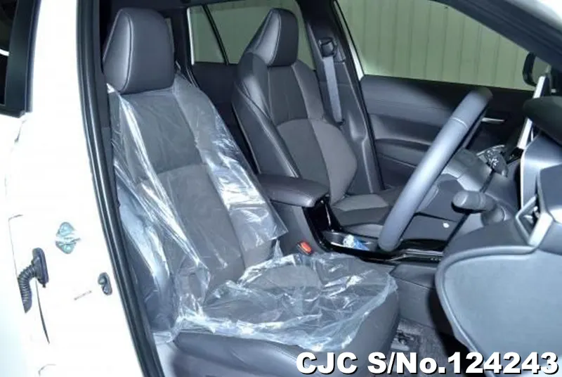 Toyota Corolla Cross in White for Sale Image 4