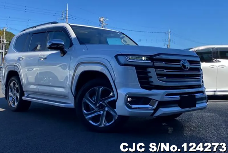 Toyota / Land Cruiser 2023