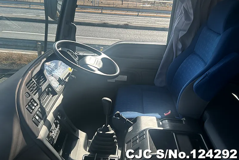 2015 Isuzu / Giga Stock No. 124292