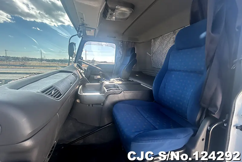 2015 Isuzu / Giga Stock No. 124292