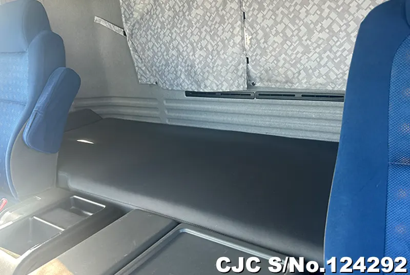 2015 Isuzu / Giga Stock No. 124292