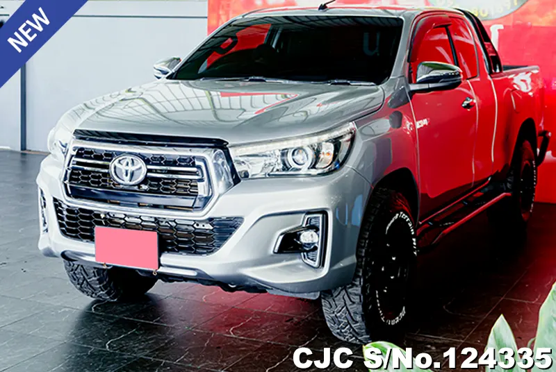Toyota Hilux in Gray for Sale Image 0