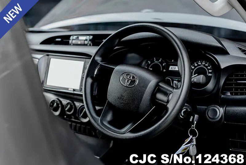 Toyota Hilux in Gray for Sale Image 5