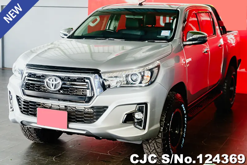 Toyota Hilux in Silver for Sale Image 0