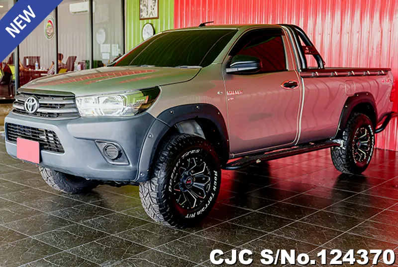 Toyota Hilux in Silver for Sale Image 0