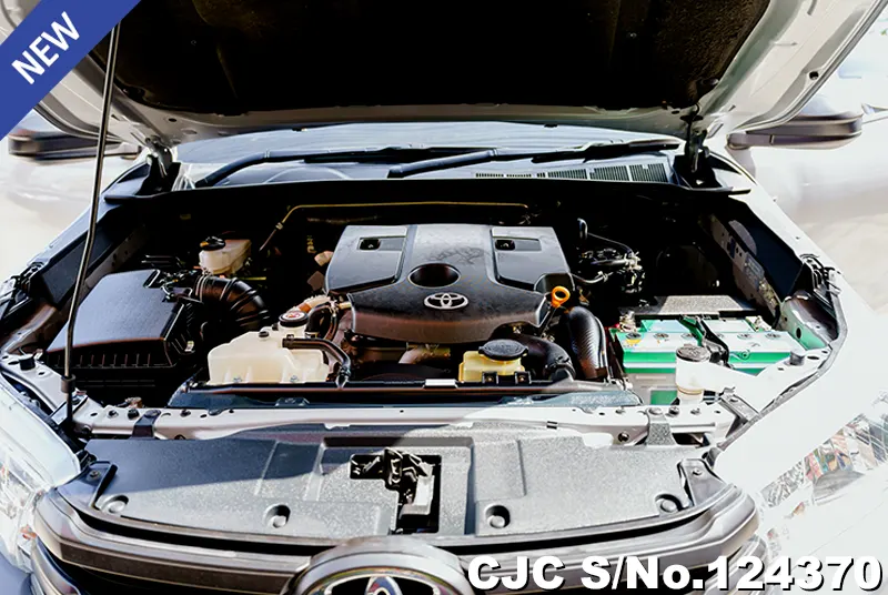 Toyota Hilux in Silver for Sale Image 11