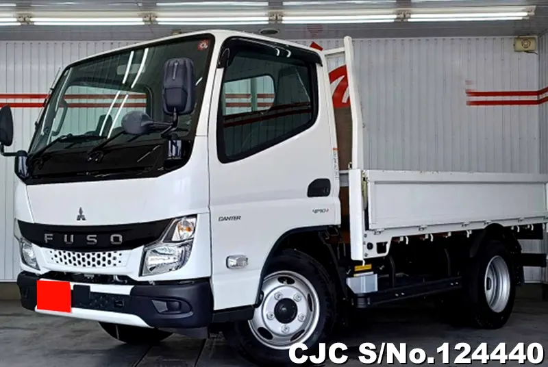Mitsubishi / Canter 2023