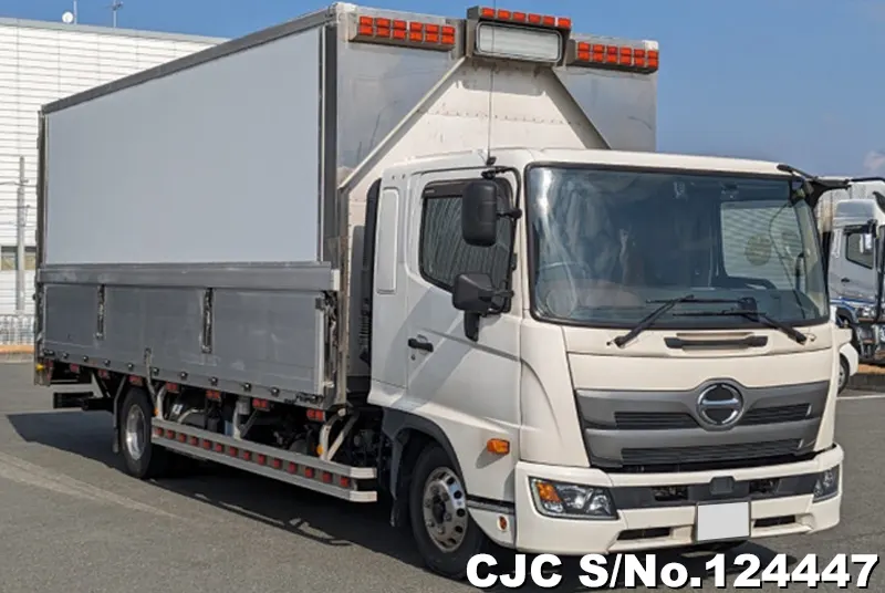 Hino / Rainbow Bus 2018