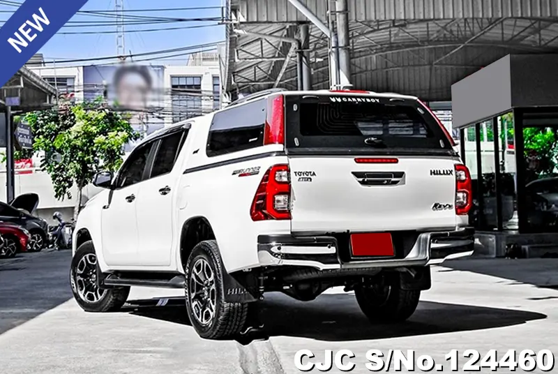 Toyota Hilux in White for Sale Image 1