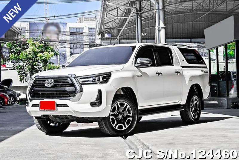 Toyota Hilux in White for Sale Image 3