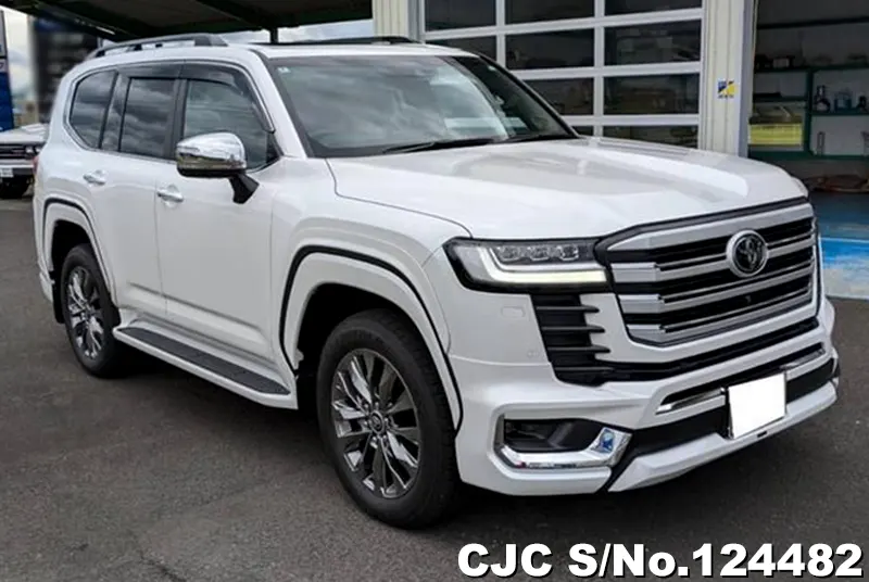 Toyota / Land Cruiser 2024