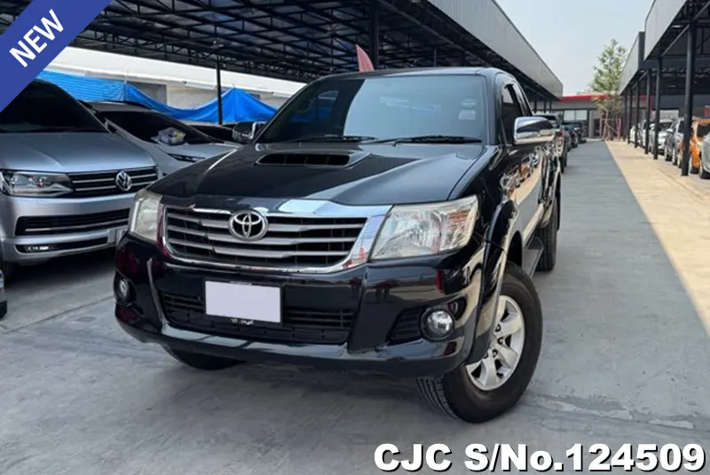 Toyota Hilux in Black for Sale Image 0