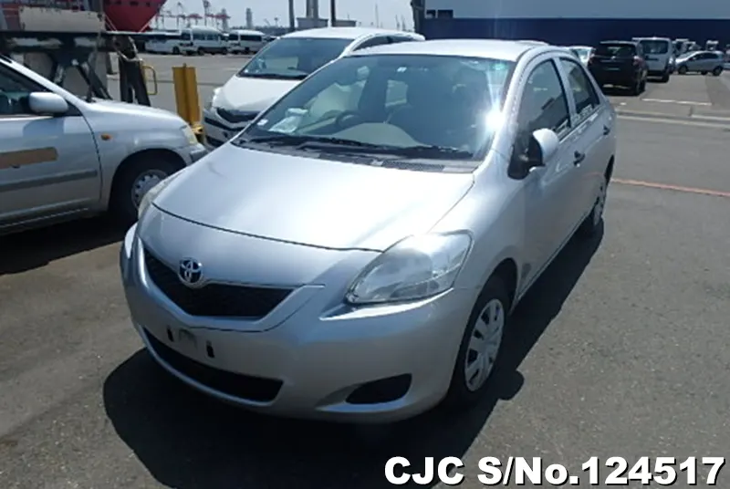 Toyota Belta in Silver for Sale Image 3