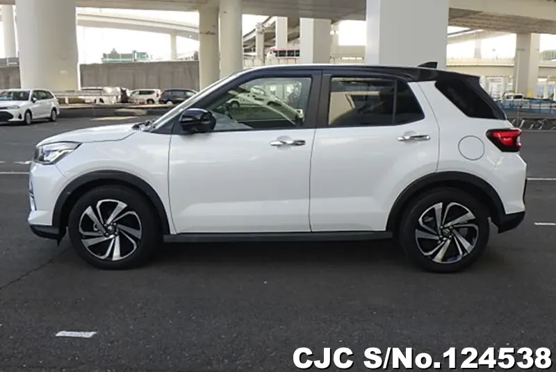 2021 Toyota / Raize Stock No. 124538