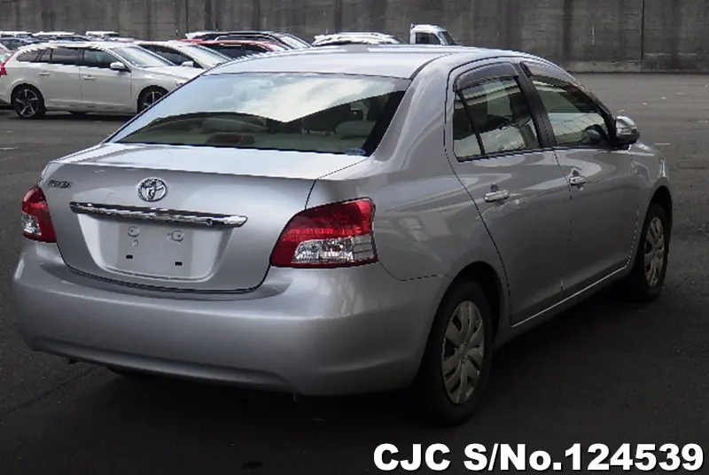 Toyota Belta in Silver for Sale Image 2