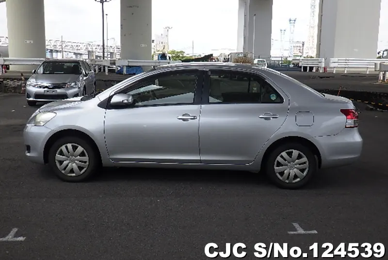 Toyota Belta in Silver for Sale Image 7