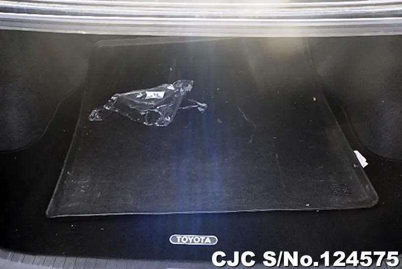 2014 Toyota / Premio Stock No. 124575