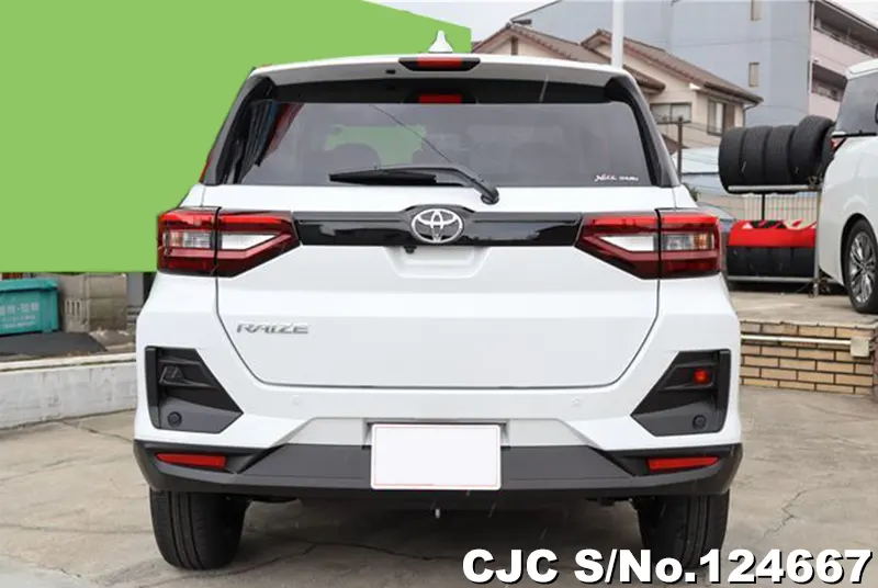 Toyota Raize in White for Sale Image 5