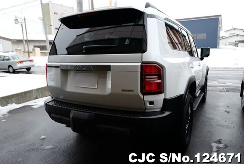 Toyota Land Cruiser 250 in White for Sale Image 1
