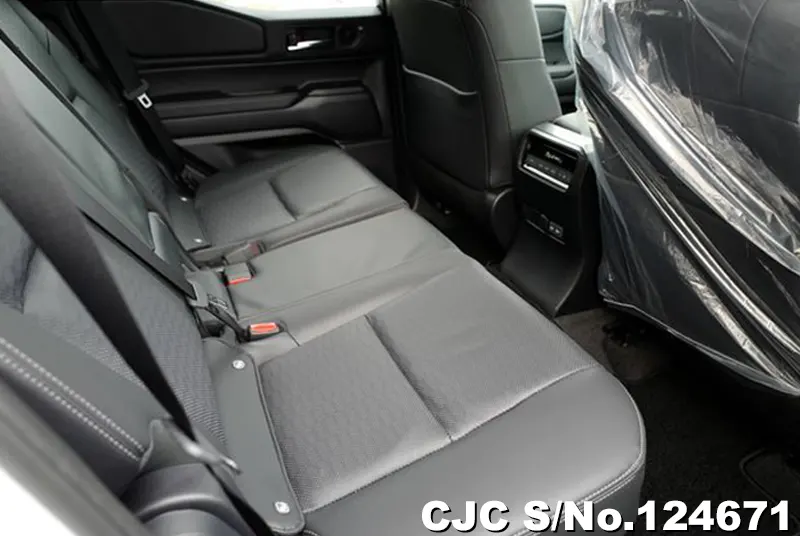 Toyota Land Cruiser 250 in White for Sale Image 7