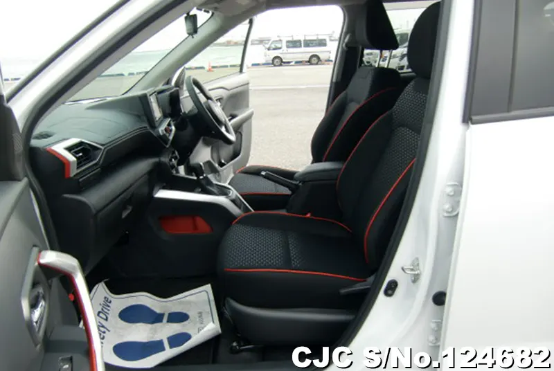 2020 Toyota / Raize Stock No. 124682