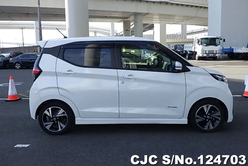 2022 Nissan / Dayz Stock No. 124703