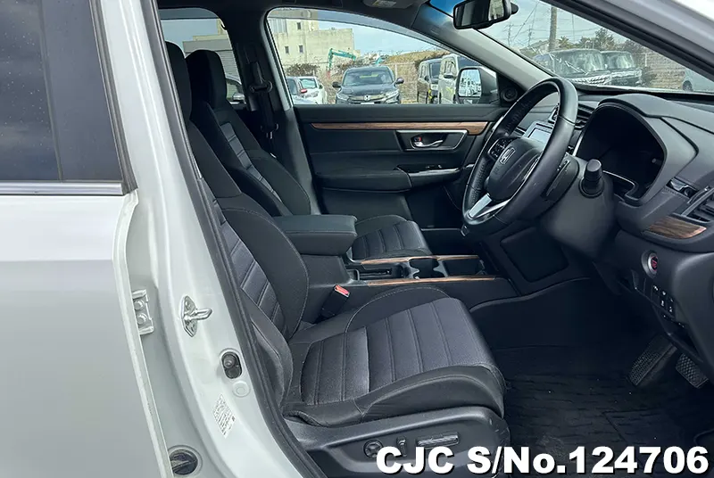 Honda CRV in Pearl for Sale Image 10