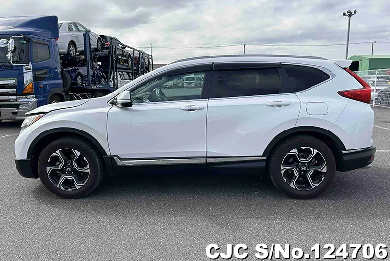 Honda CRV in Pearl for Sale Image 7