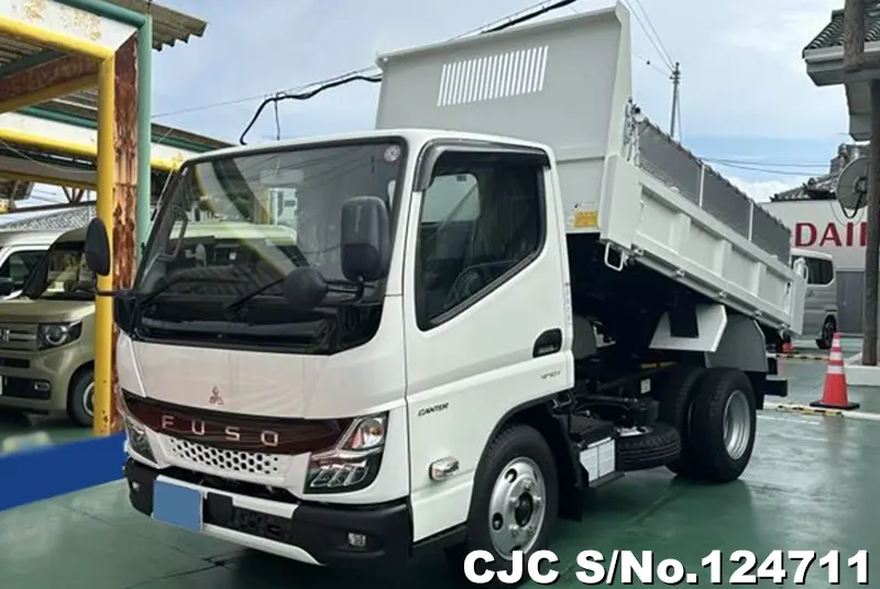 Mitsubishi / Canter 2023