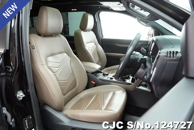 Ford Everest in Black for Sale Image 8